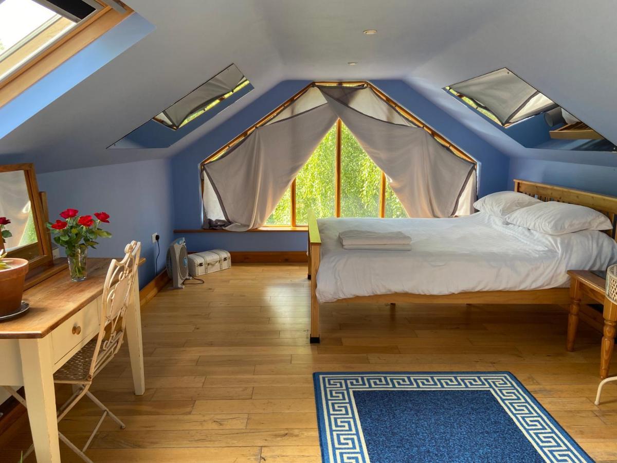 Ralph'S Barn Villa Нюпорт Екстериор снимка
