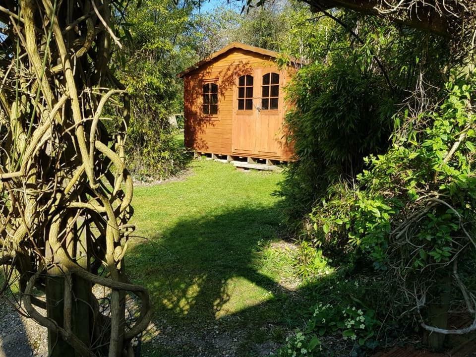 Ralph'S Barn Villa Нюпорт Екстериор снимка